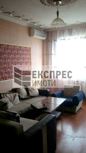 Обзаведен Двустаен апартамент