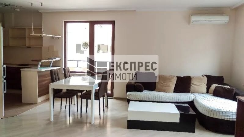 Furnished 1 Schlafzimmer Wohnung