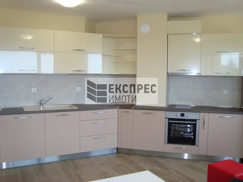 Furnished 1 bedroom apartment