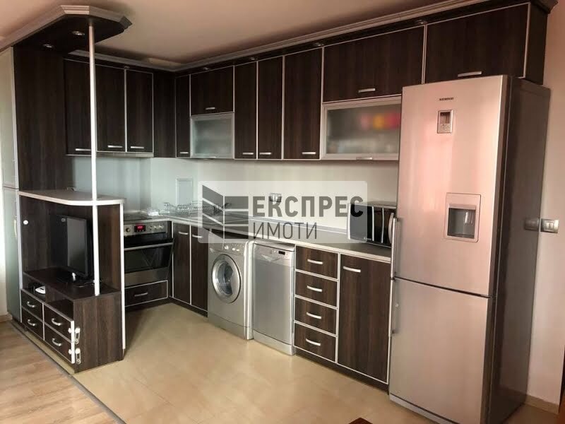 Furnished 1 bedroom apartment