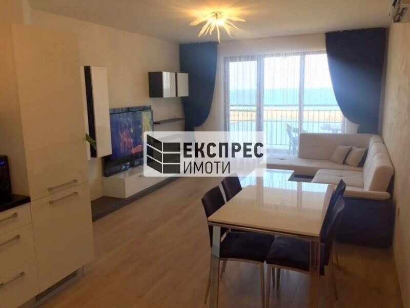 New, Luxury, Furnished 1 bedroom apartment
