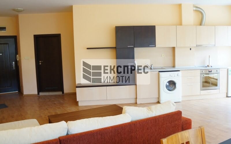 Furnished 1 bedroom apartment