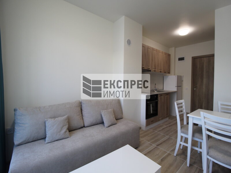  1 Schlafzimmer Wohnung
