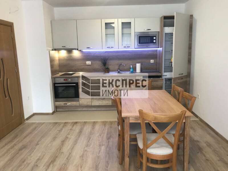 1 Schlafzimmer Wohnung