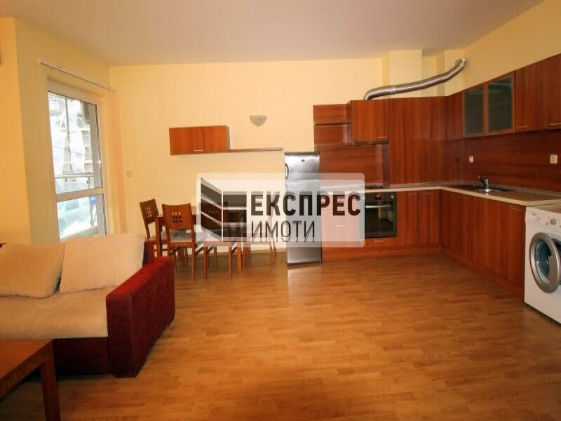 Furnished 2 bedroom apartment