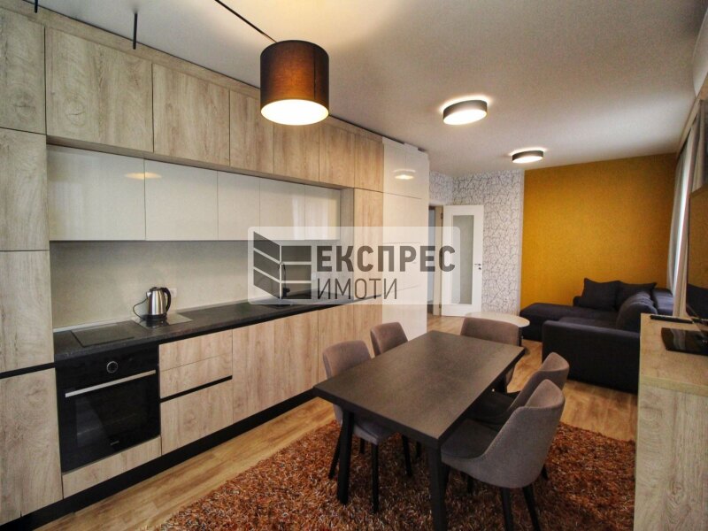 New, Luxury, Furnished 2 bedroom apartment