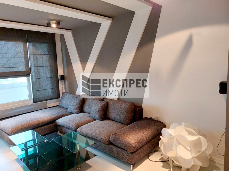 1 Schlafzimmer Wohnung