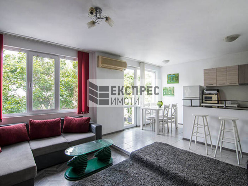 Furnished 2 bedroom apartment