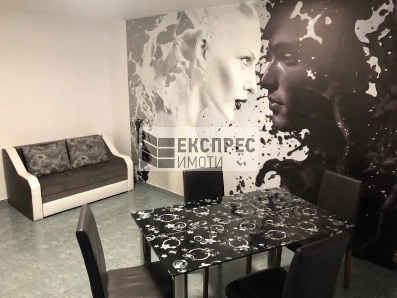 Furnished 2 bedroom apartment