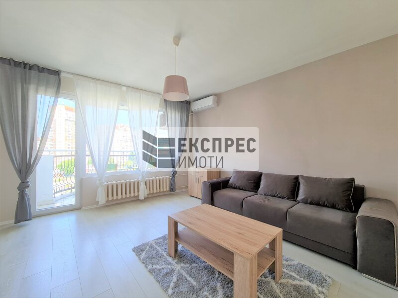 Furnished, 2 bedroom apartment