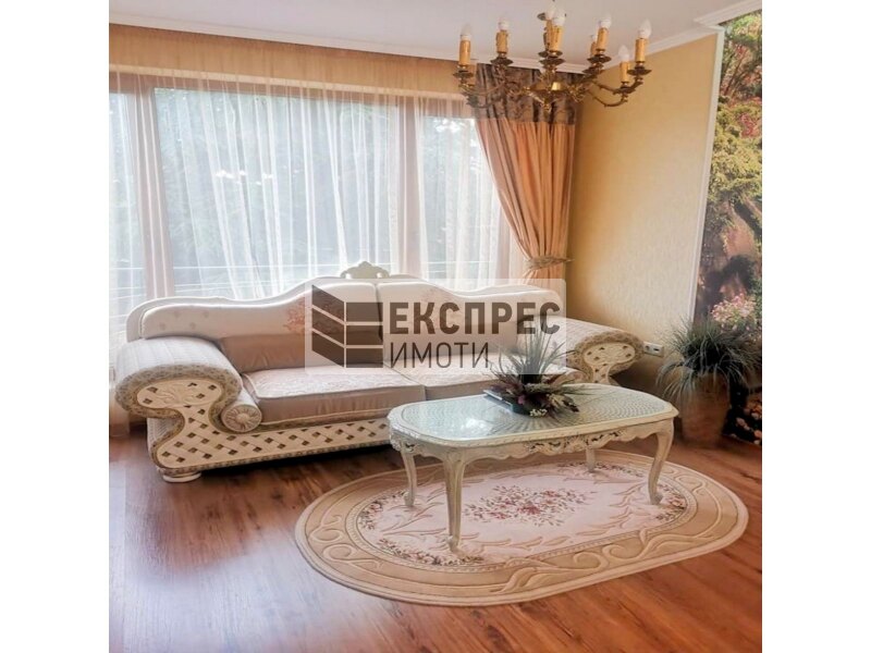 New, Furnished 1 bedroom apartment