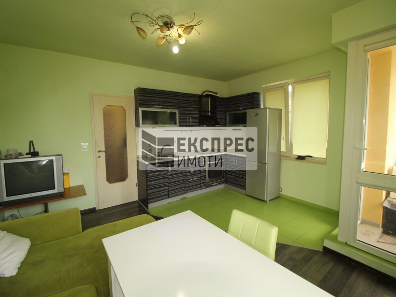 1 Schlafzimmer Wohnung
