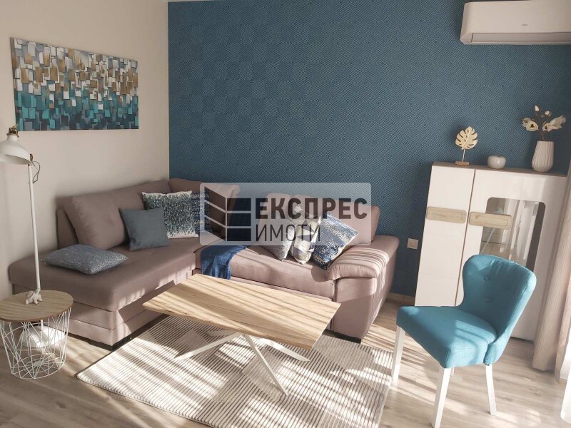 Нов, Обзаведен Двустаен апартамент