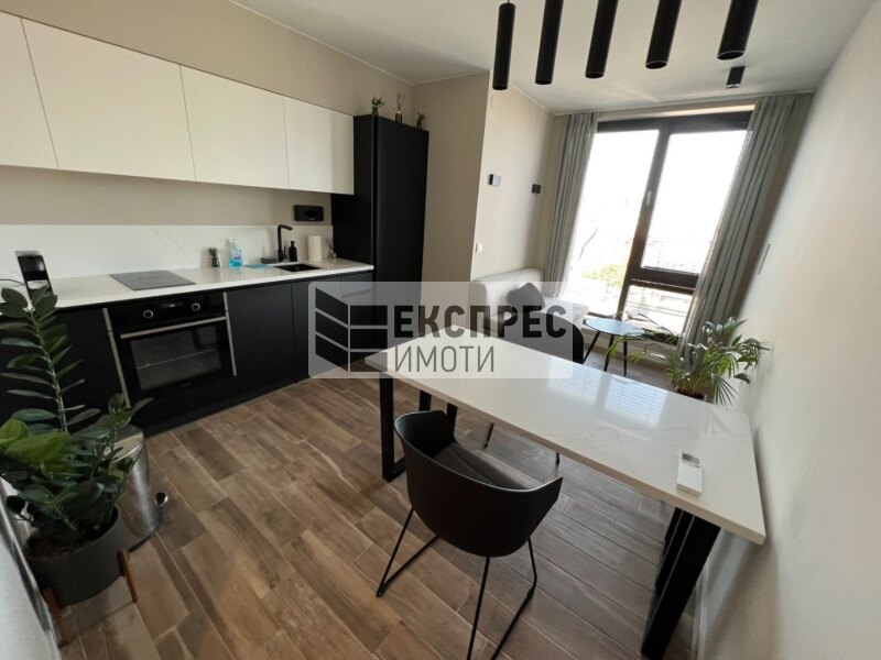Furnished 1 bedroom apartment