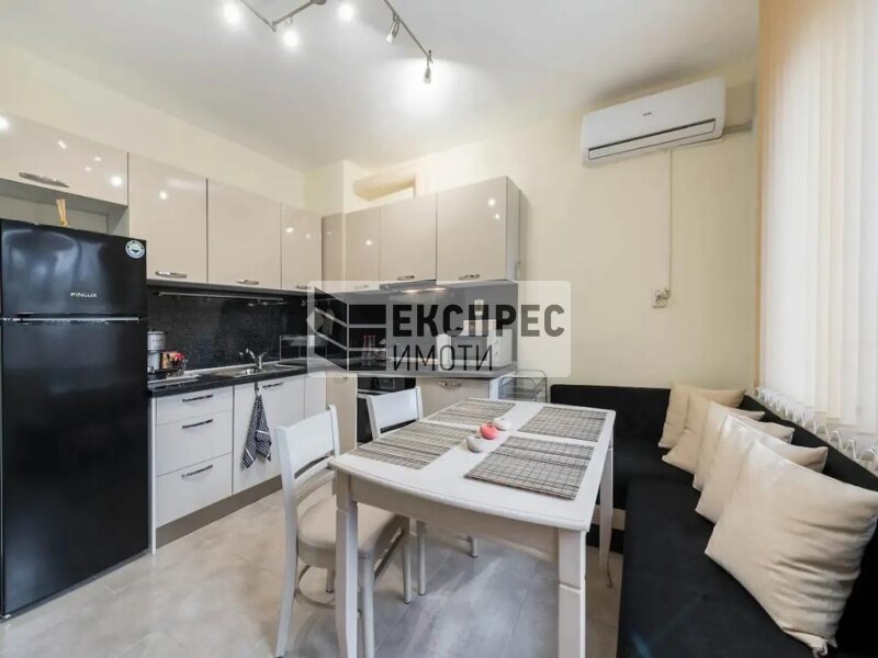 Furnished 1 bedroom apartment