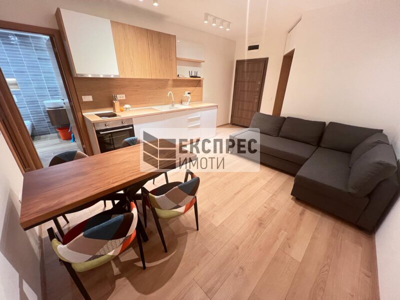 Furnished 1 bedroom apartment