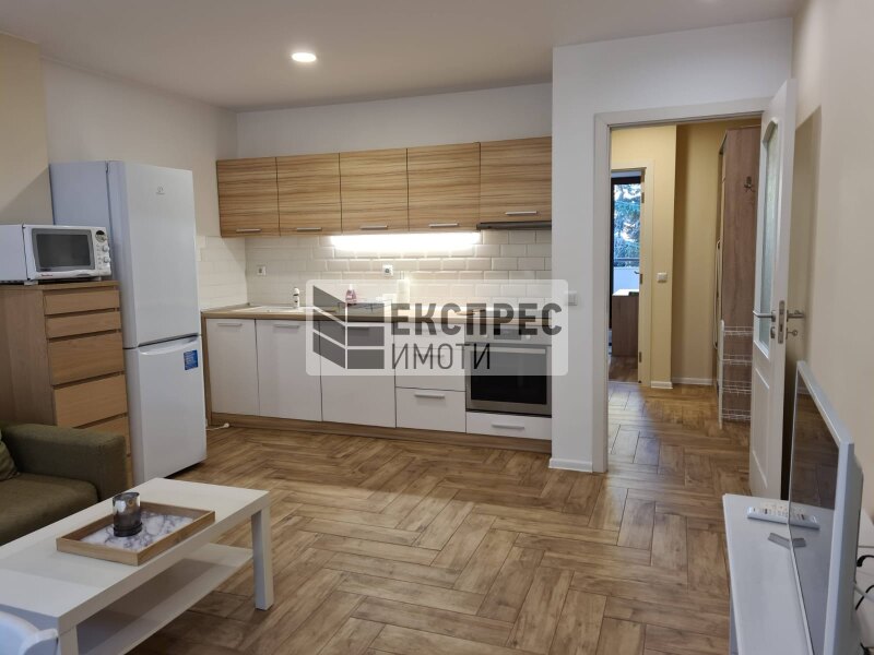 Furnished 2 bedroom apartment