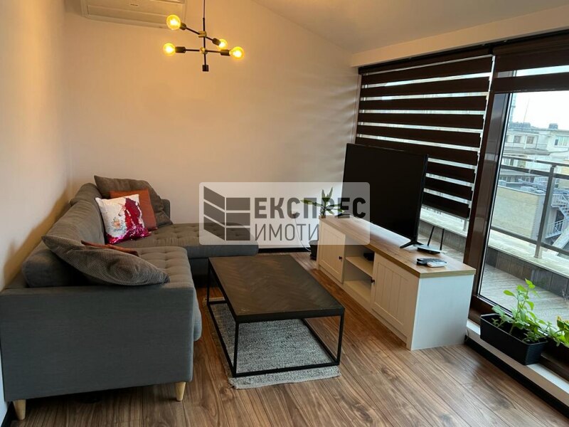 Furnished 2 bedroom apartment