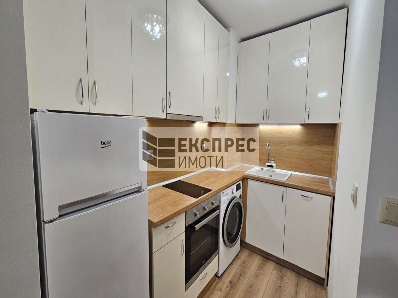 Möbliert 1 Schlafzimmer Wohnung