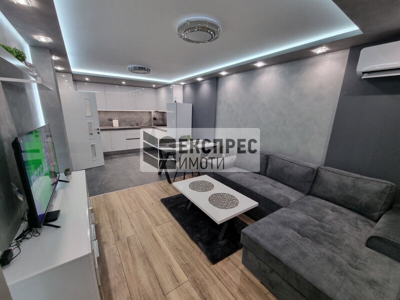  1 Schlafzimmer Wohnung