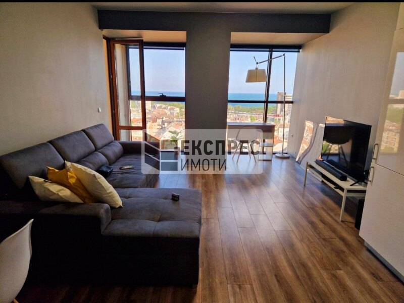  1 Schlafzimmer Wohnung