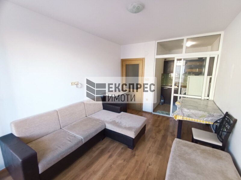  1 Schlafzimmer Wohnung