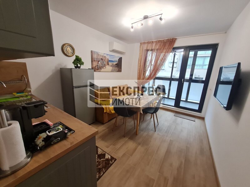 New, Furnished 1 bedroom apartment