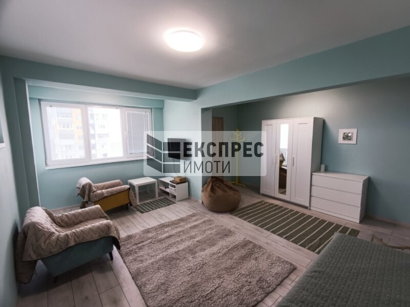  1 Schlafzimmer Wohnung