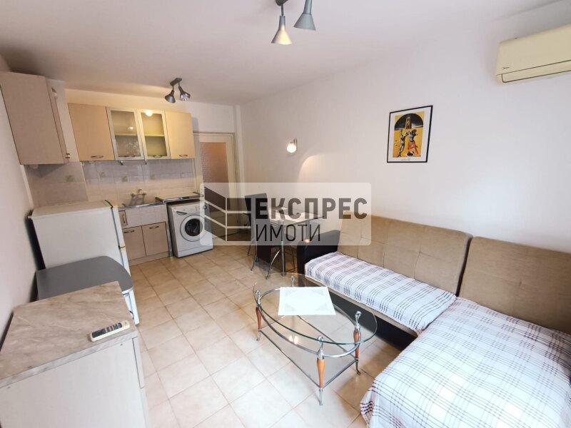 Furnished 1 bedroom apartment