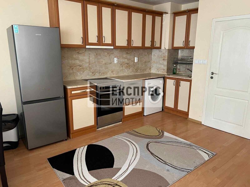 Furnished 2 bedroom apartment