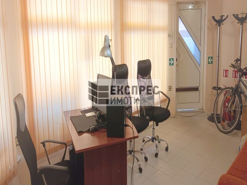 Unfurnished Office