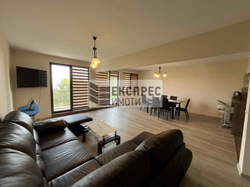 New, Furnished 2 bedroom apartment