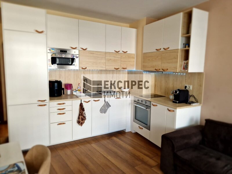 Furnished 1 bedroom apartment