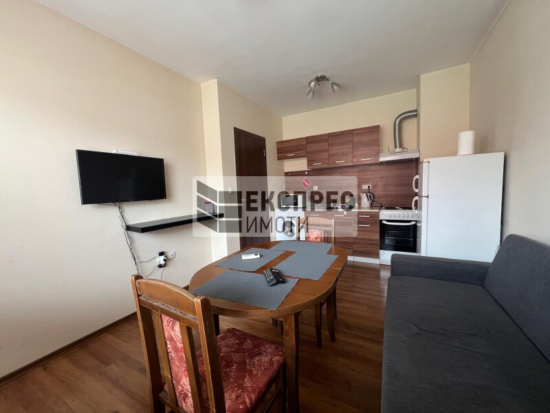  1 Schlafzimmer Wohnung
