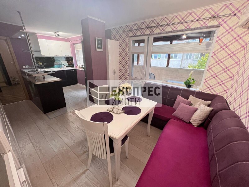New, Furnished 2 bedroom apartment