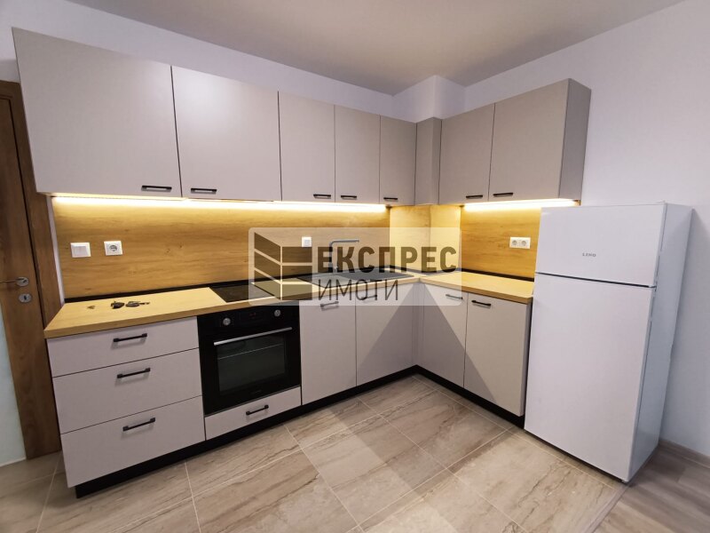  1 Schlafzimmer Wohnung