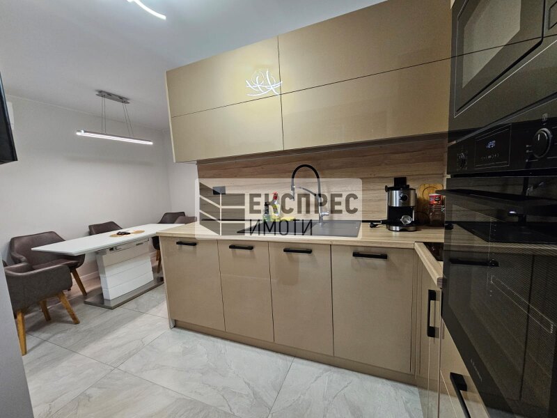 3 Schlafzimmer Wohnung, Levski