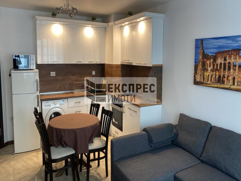 Furnished 1 bedroom apartment