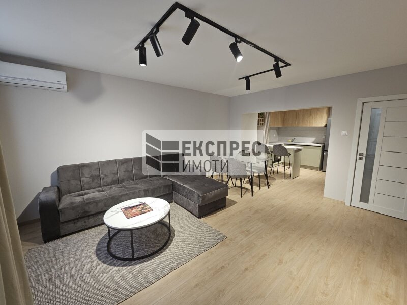  1 Schlafzimmer Wohnung