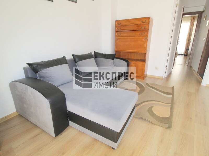 1 Schlafzimmer Wohnung, Farmers' Market