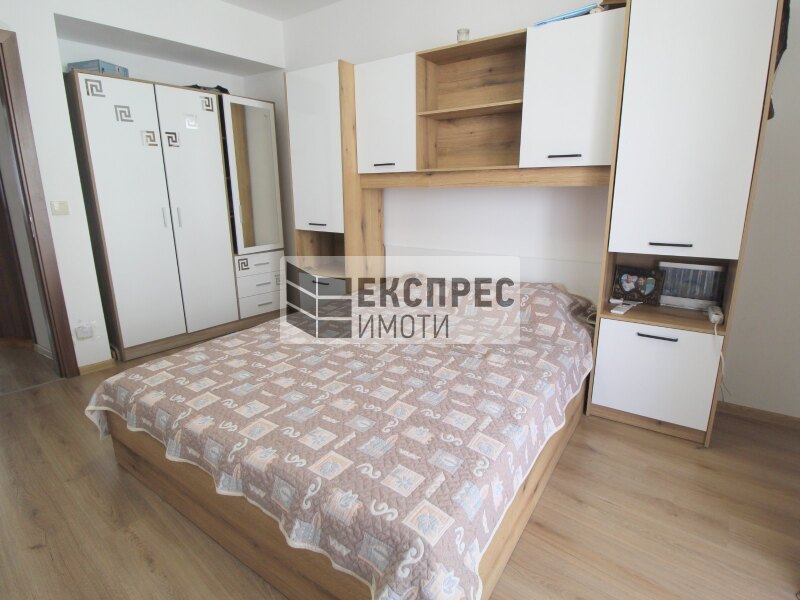 1 Schlafzimmer Wohnung, Farmers' Market