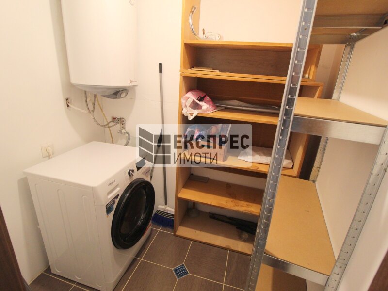 1 Schlafzimmer Wohnung, Farmers' Market