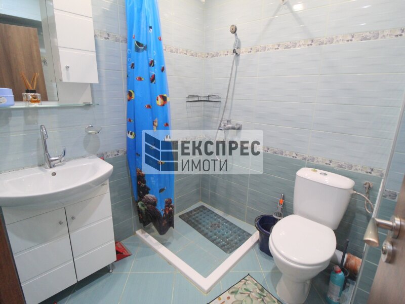 1 Schlafzimmer Wohnung, Farmers' Market