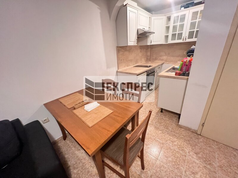 Furnished 1 bedroom apartment