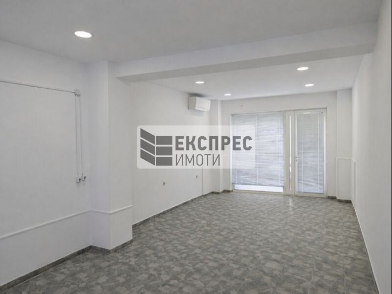 Офис, ателие Офис