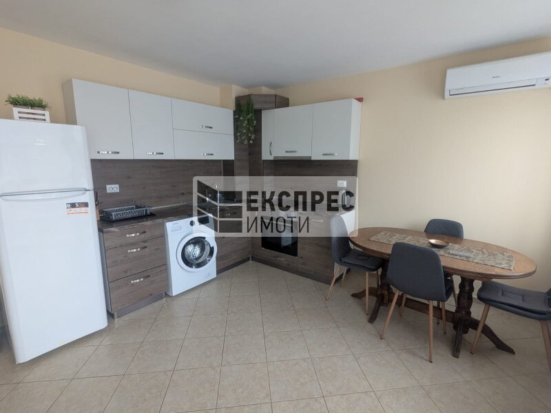  1 Schlafzimmer Wohnung