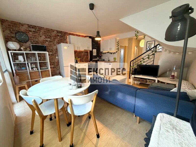 Furnished 3 bedroom apartment