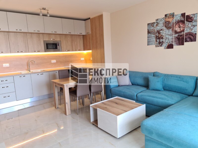 Нов, Обзаведен Двустаен апартамент