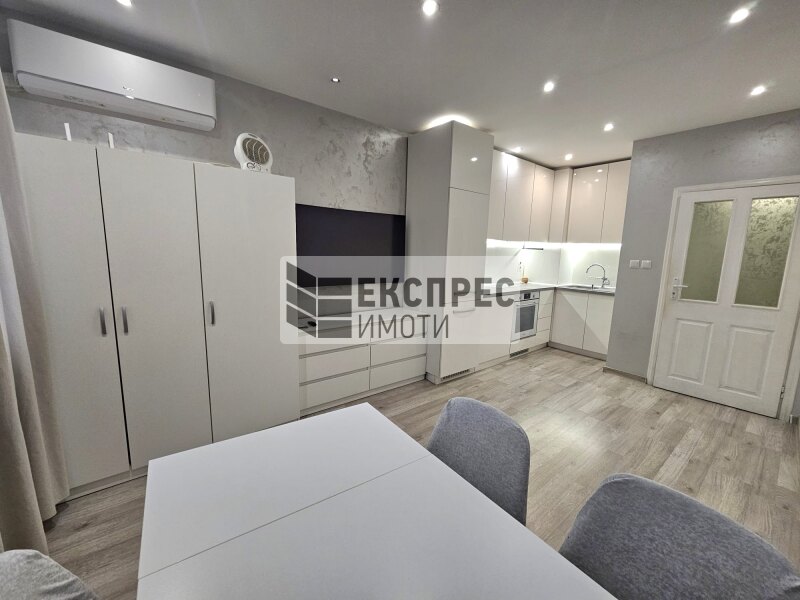 Нов, Луксозно, Обзаведен Едностаен апартамент