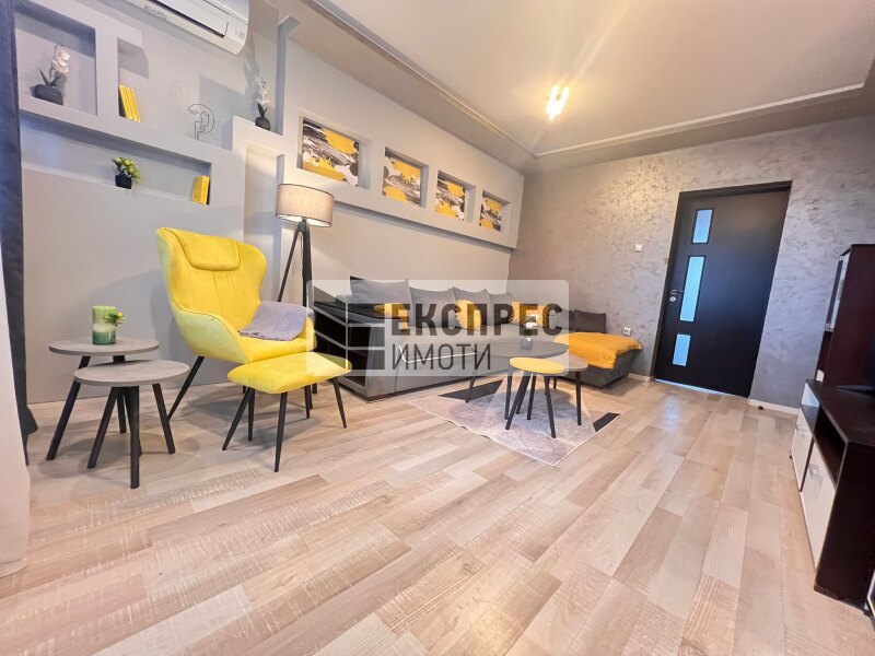 Обзаведен Тристаен апартамент Тристаен апартамент